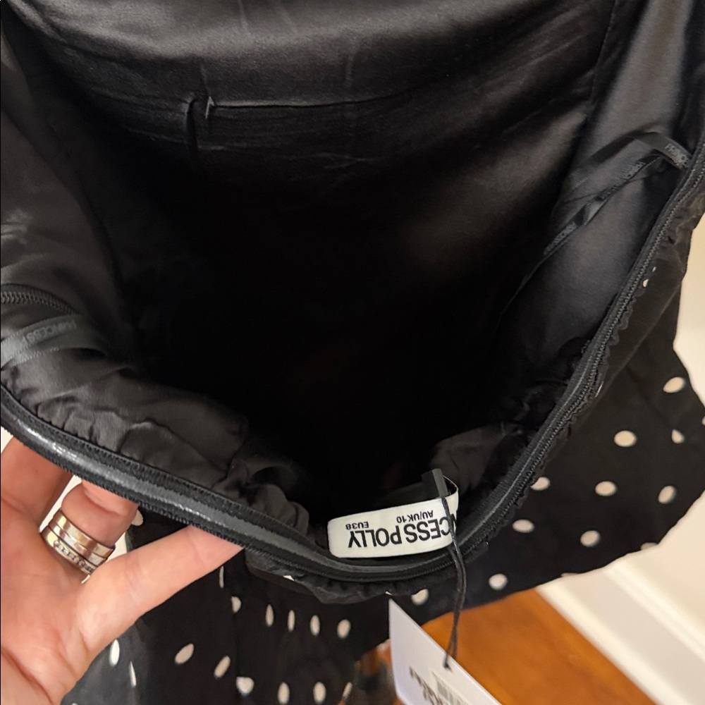 NWT Princess Polly Black and White Polka Dot strapless top - Picture 3 of 4
